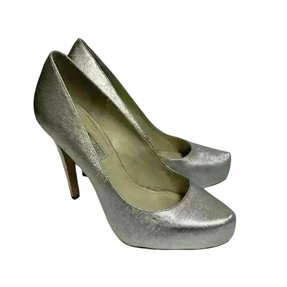 BCBG silver heals - Picture 1 of 3